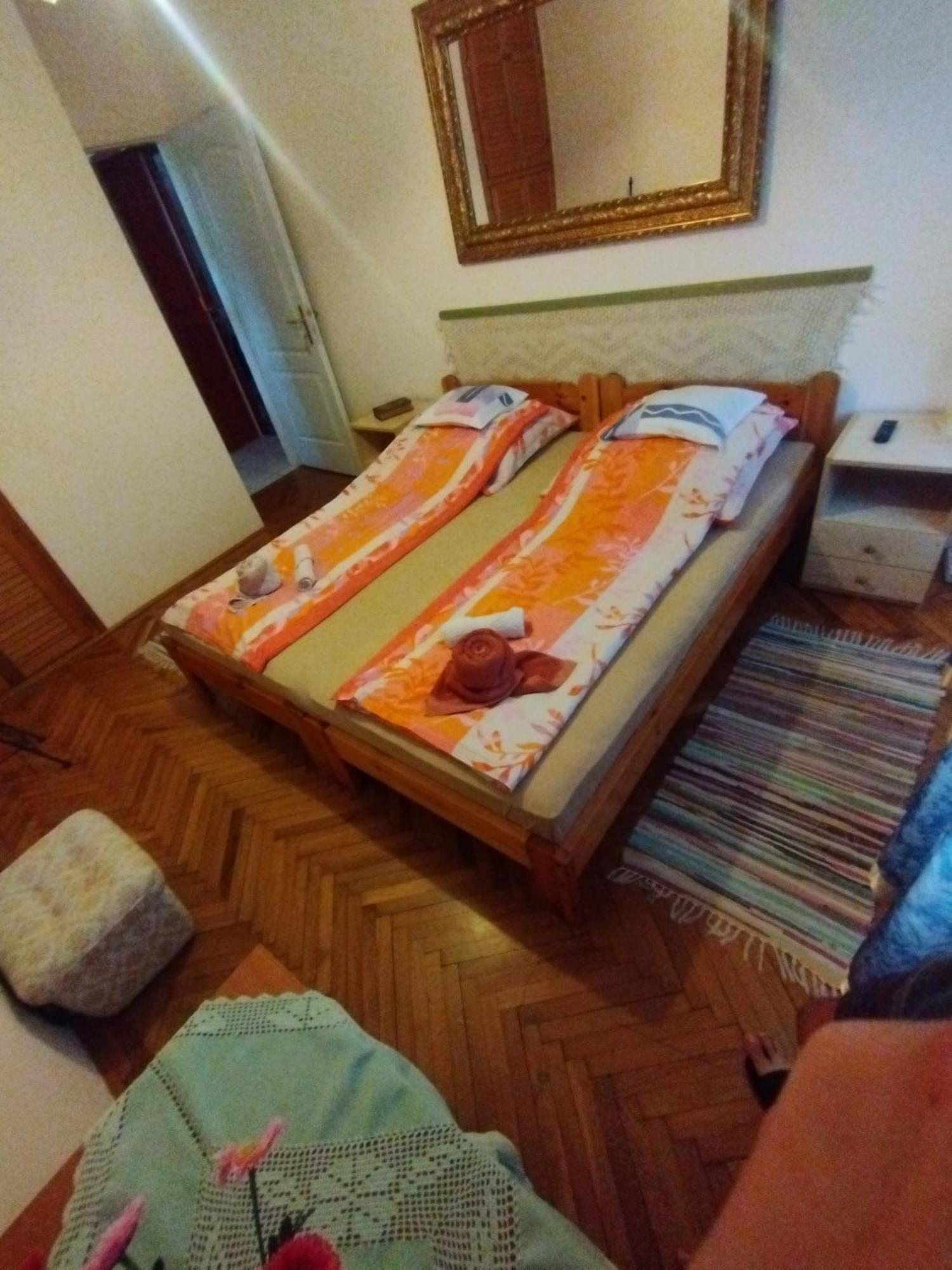 Liget Szálláshely Berettyóújfalu Exterior foto